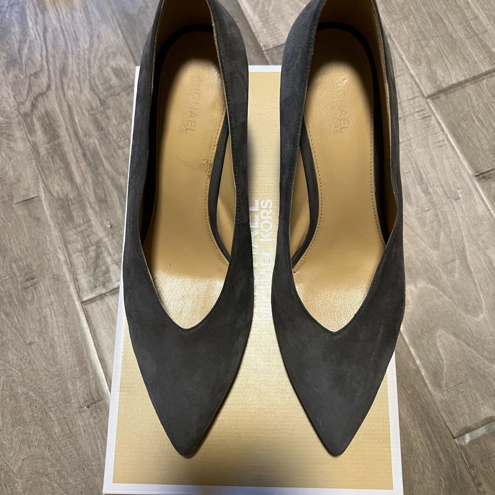 MK Pumps - Picture 3 of 7